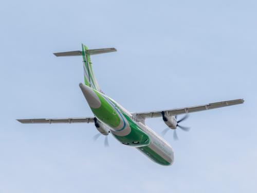 Binter firma la financiación de nueve aviones ATR 72-600