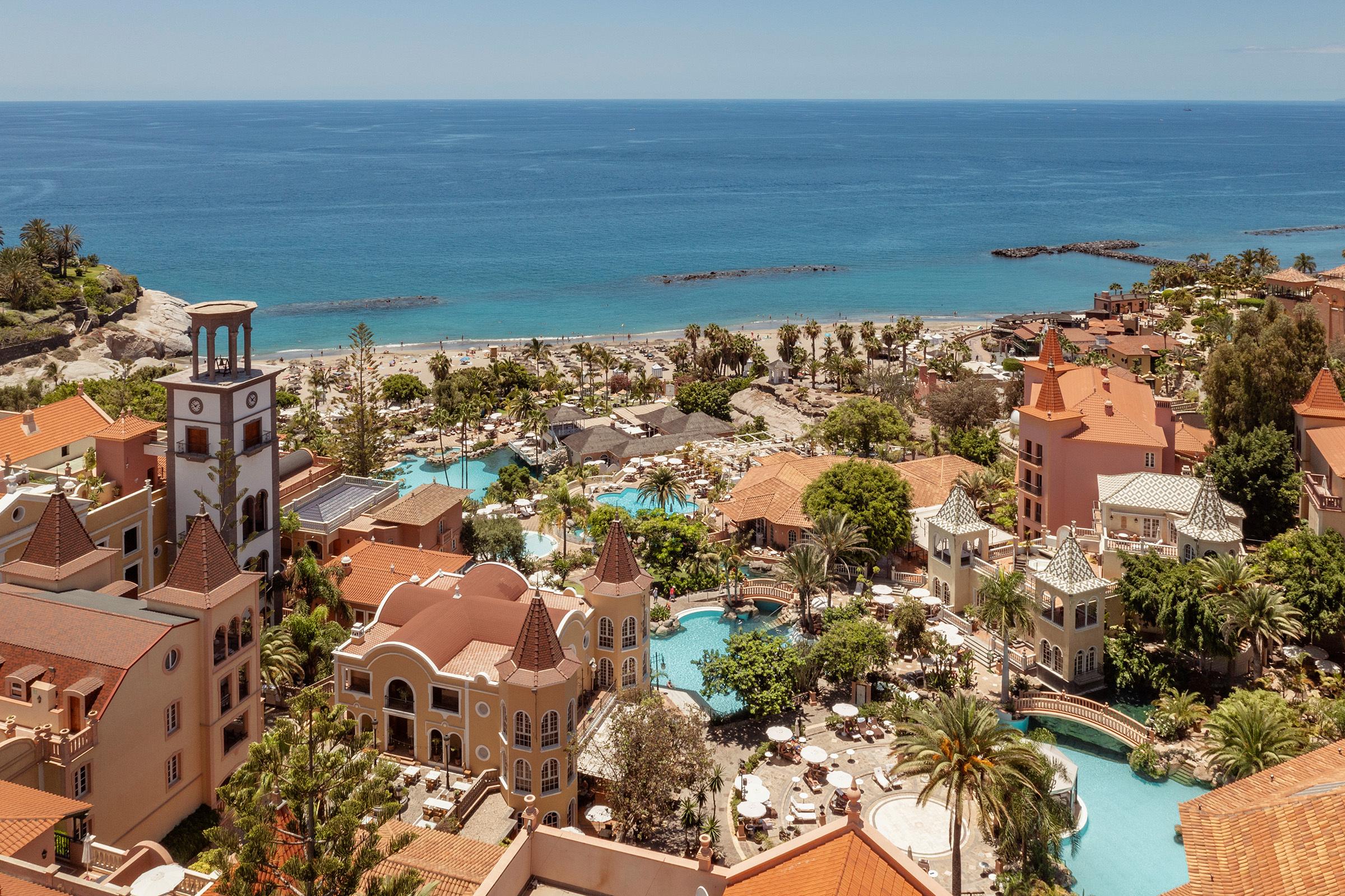 Grupo CIO rechaza la oferta de compra realizada por Stoneweg Hospitality/Grupo Lopesan por el hotel Bahía del Duque y Las Villas