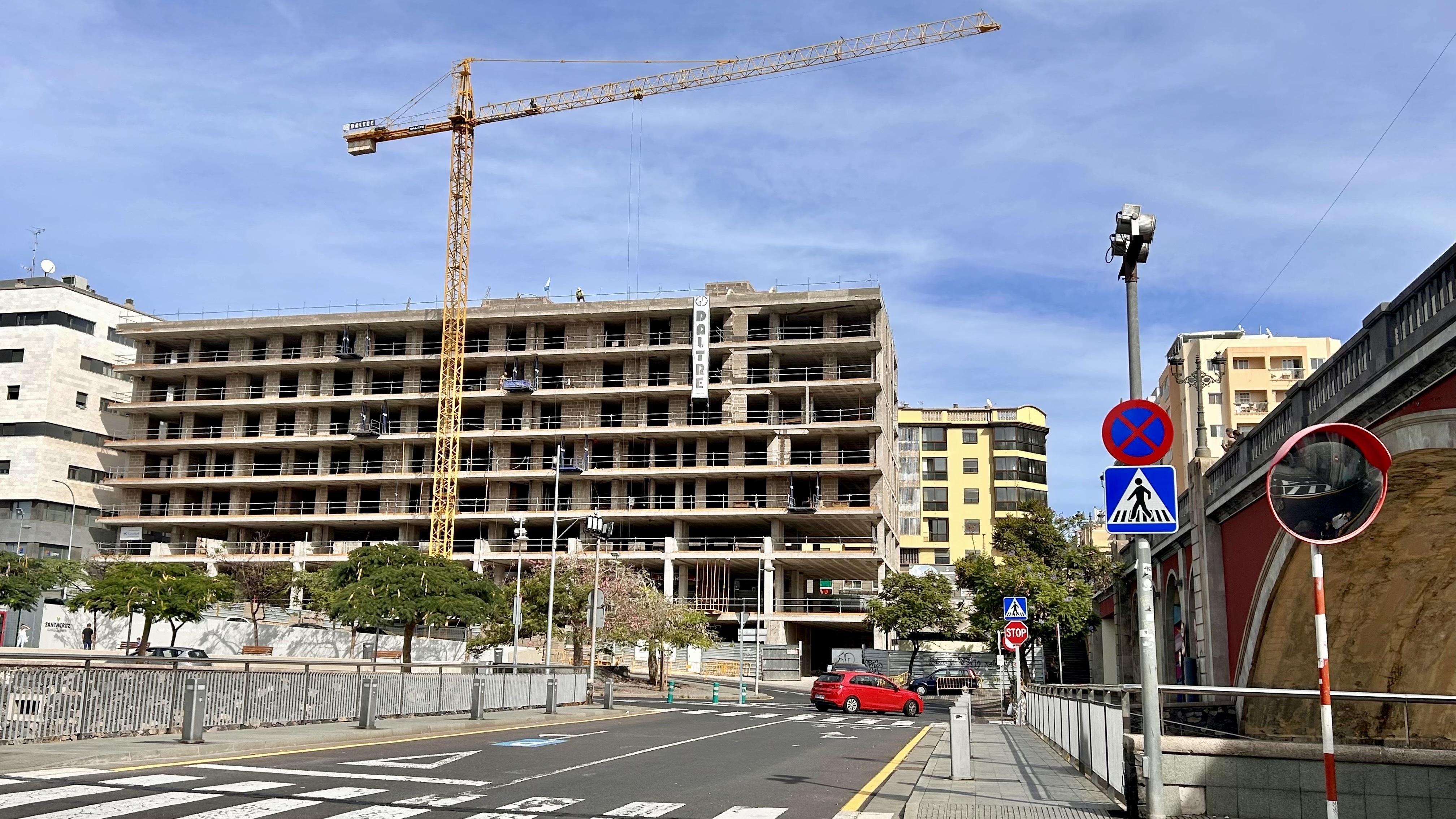 El sector de la construcción impulsa la economía y el empleo canario