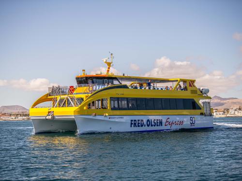 El miniferri Buganvilla Express de Fred. Olsen cumple un año uniendo Lanzarote y Fuerteventura