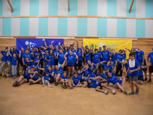 Canaryfly reúne a más de 15 familias con niños y niñas que sufren enfermedades graves en un campamento solidario