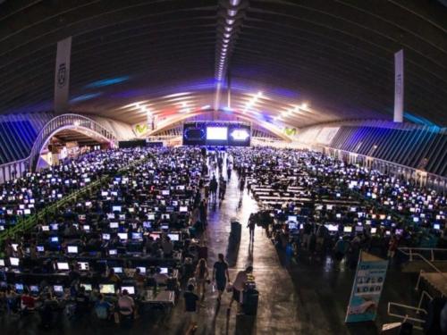 Dávila señala que la fiesta lan vuelve con una propuesta "potente y muy diversa"