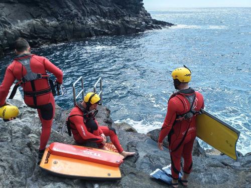 Bomberos de Tenerife intervienen en un choque en San Juan de la Rambla