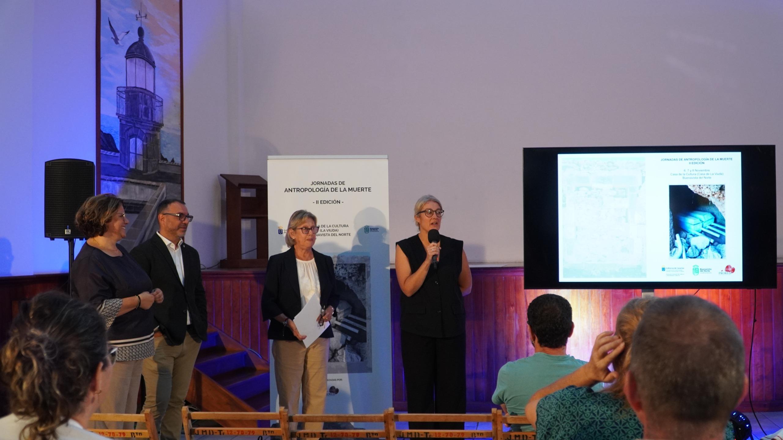 Buenavista divulga su memoria funeraria desde la ciencia