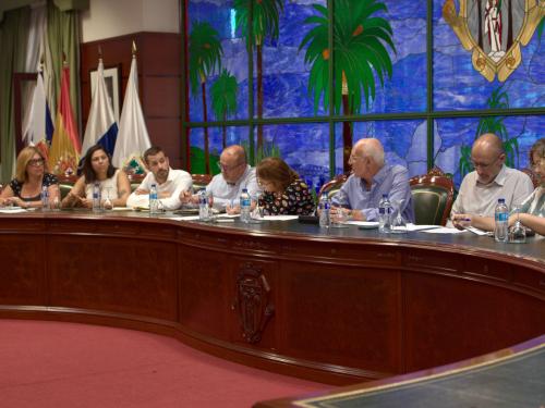 El Ayuntamiento de Santa Úrsula da el primer paso para regularizar las urbanizaciones de La Quinta