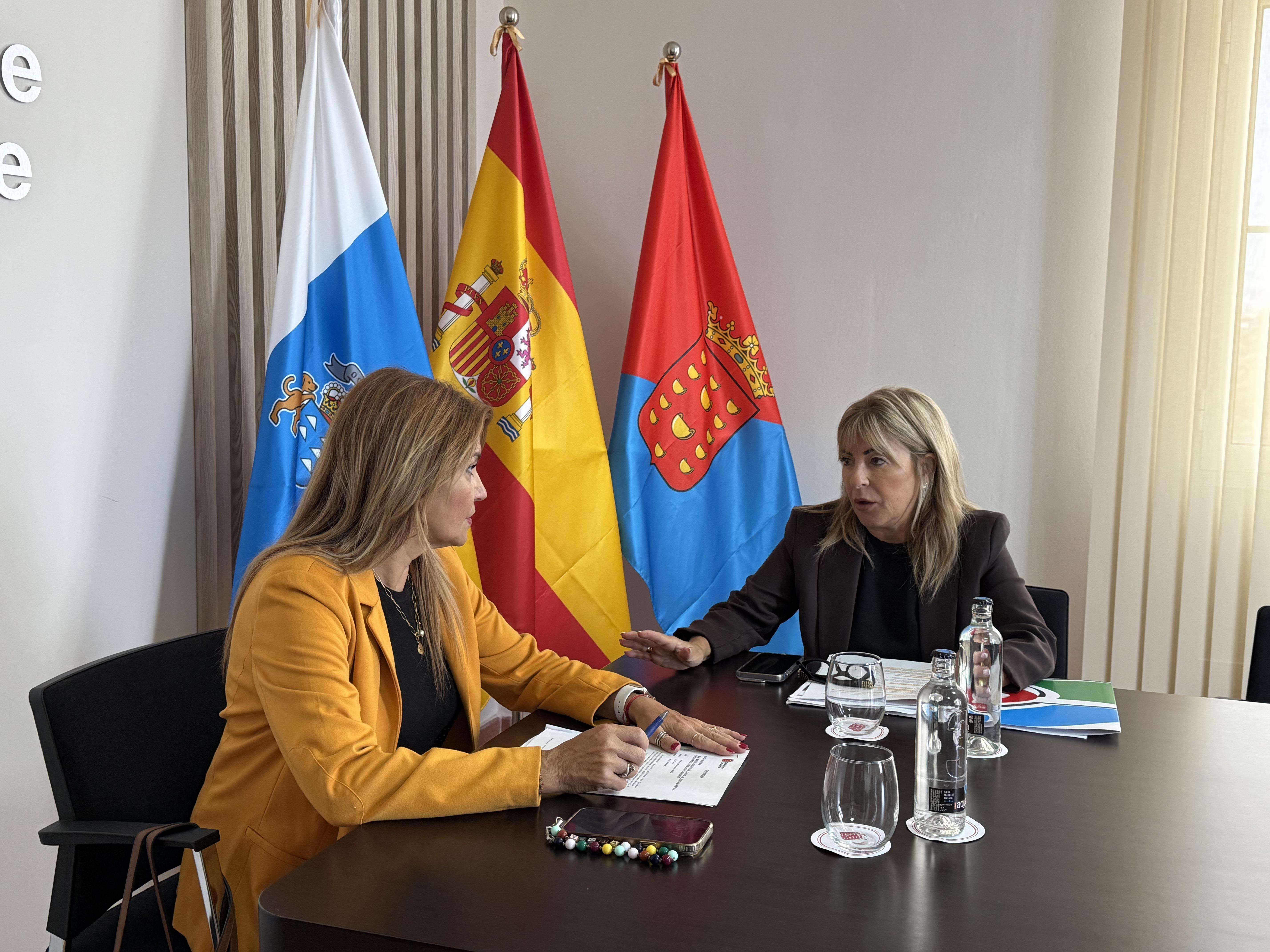 La Confederación Empresarial de Lanzarote y el Cabildo refuerzan su colaboración para consolidar el empleo en la isla