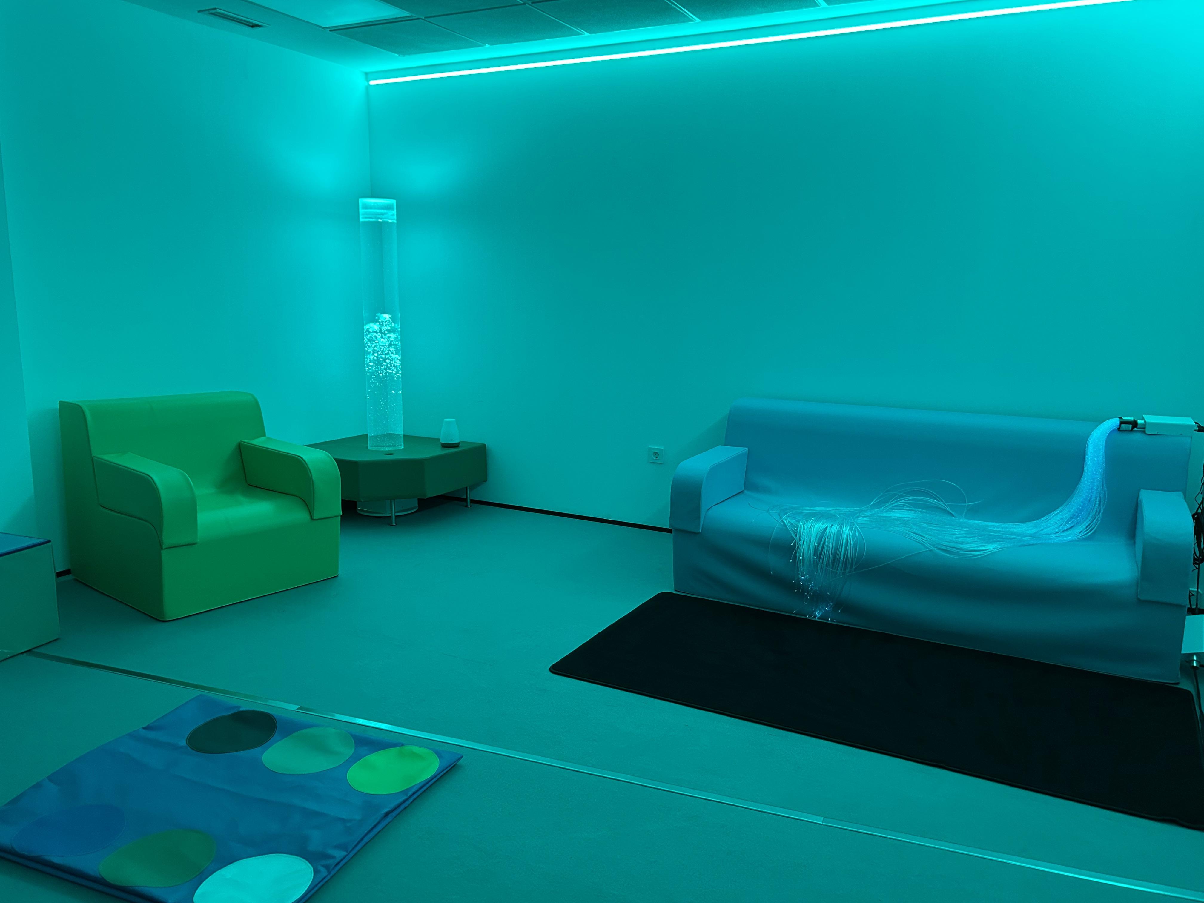 El Hospital Universitario La Candelaria pone en marcha una sala multisensorial para pacientes con alteraciones cognitivas