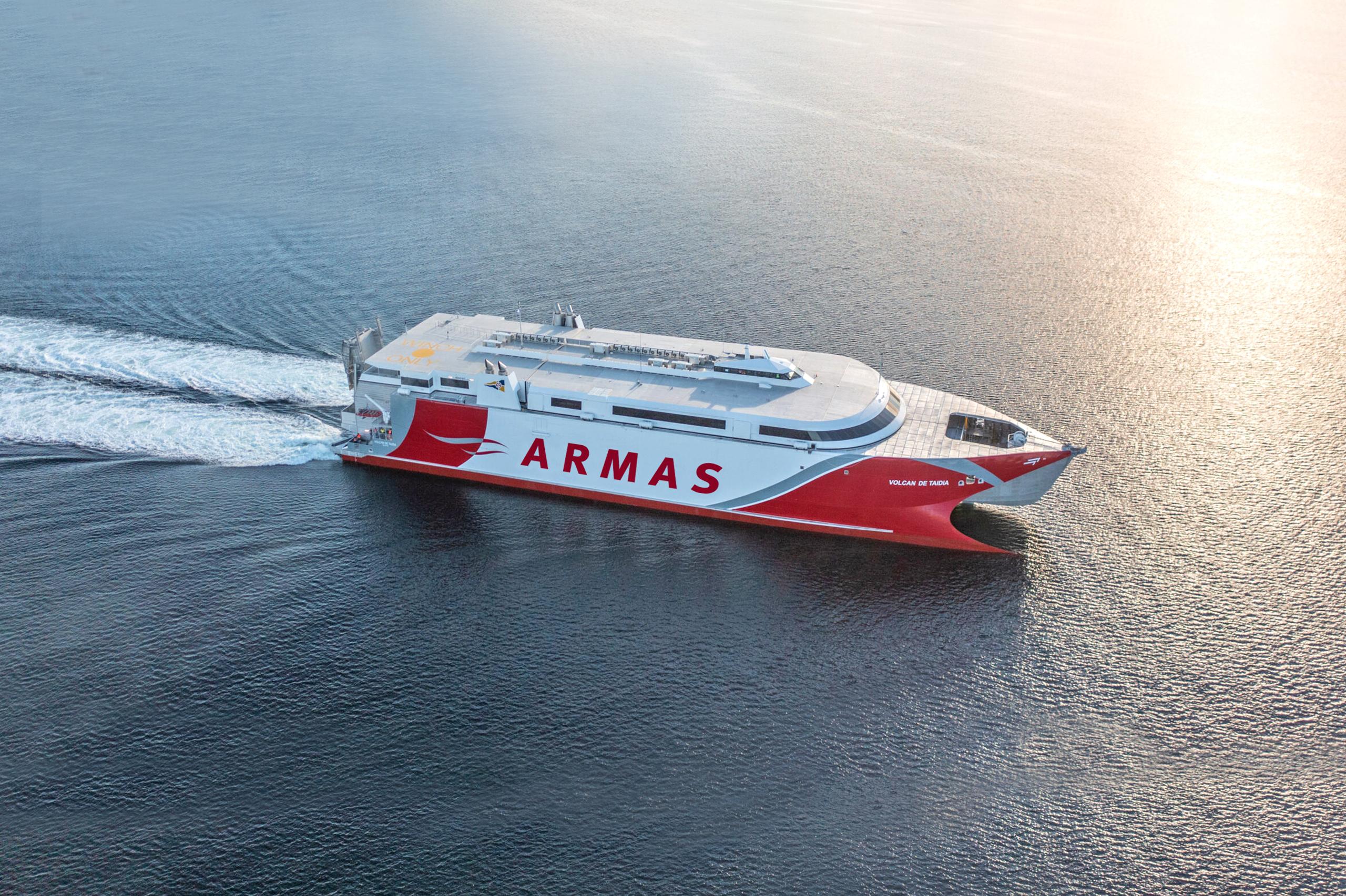 Armas Trasmediterránea presenta en Fitur  su apuesta por la movilidad en las Islas Canarias