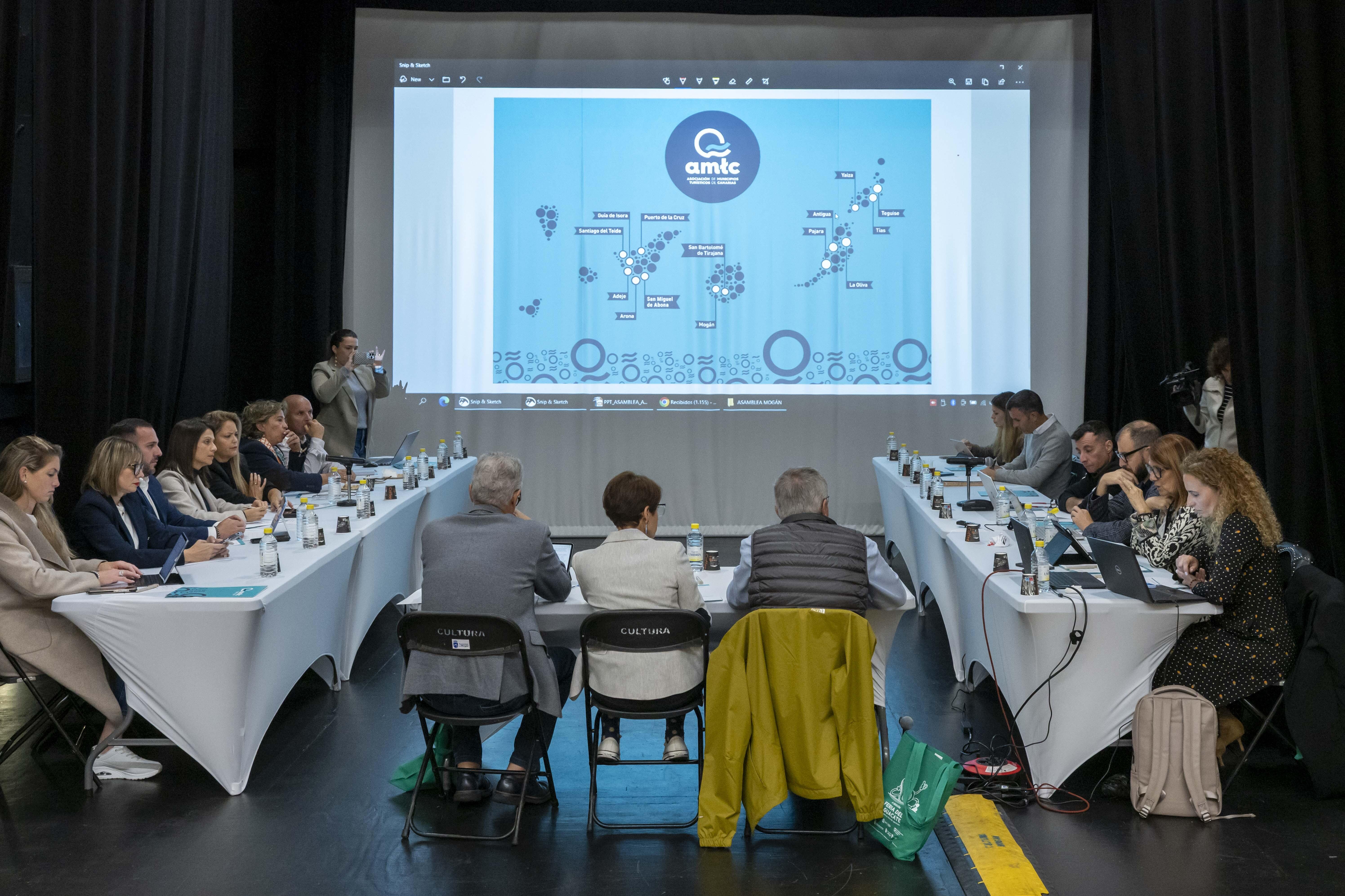 Los municipios turísticos se marcan en 2026 el objetivo de avanzar en sostenibilidad, digitalización y calidad del empleo