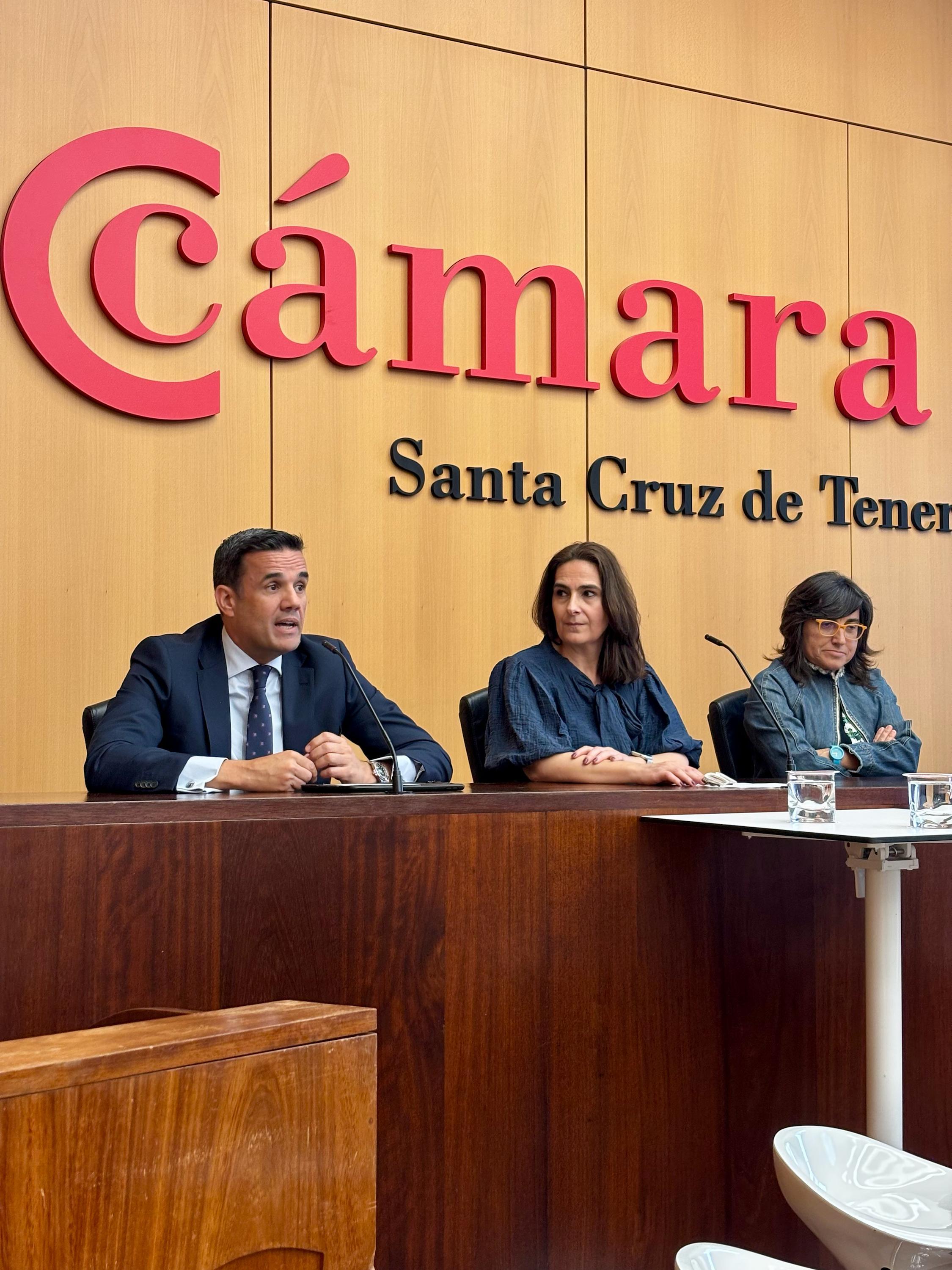 CaixaBank Dualiza y Cámara de Tenerife analizan el futuro de las profesiones verdes en Canarias